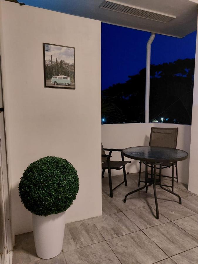 Bonsai Jacuzzi Suites Панглао Экстерьер фото